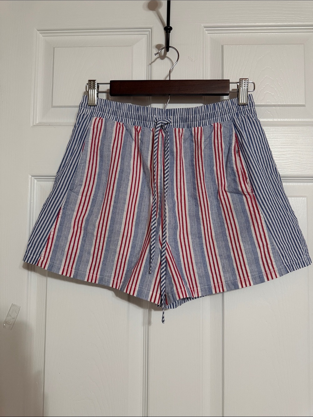 Newville Striped Blue & Red Drawstring Shorts